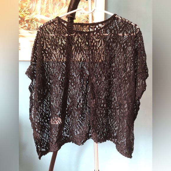 Top - Picture 2 of 3